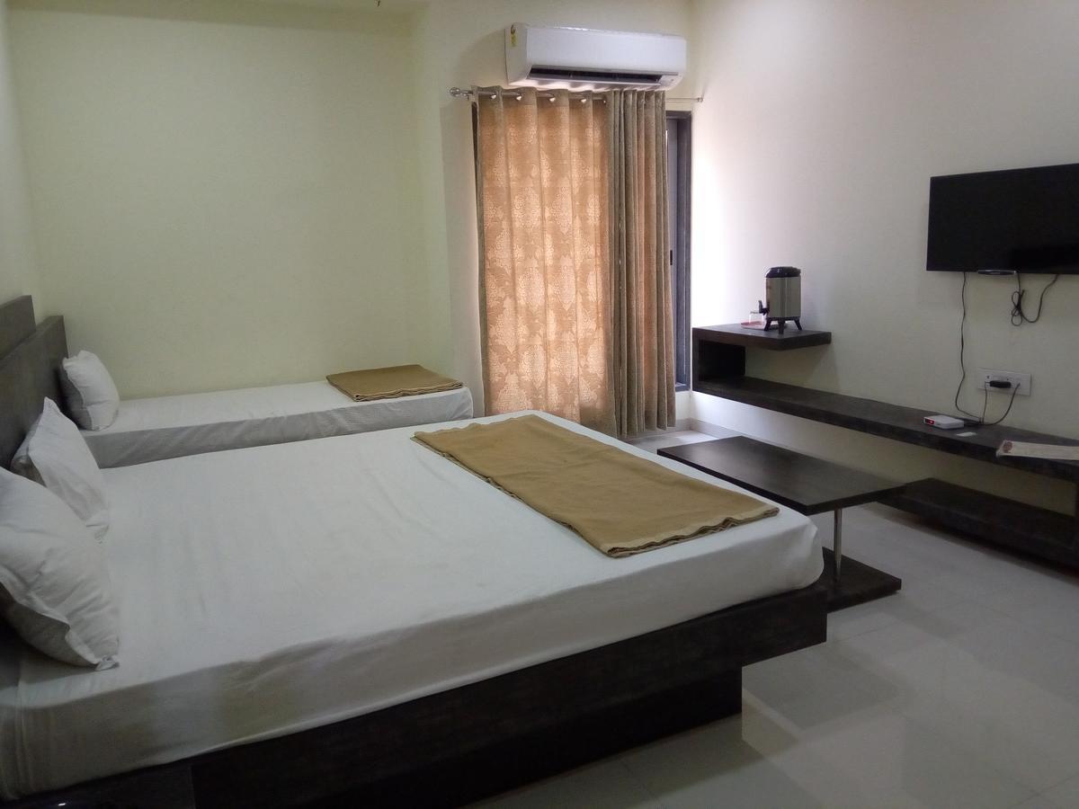 Casa Green Hotel Shirdi Esterno foto