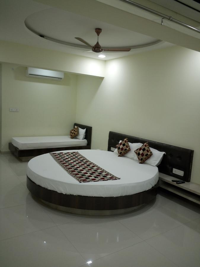 Casa Green Hotel Shirdi Esterno foto